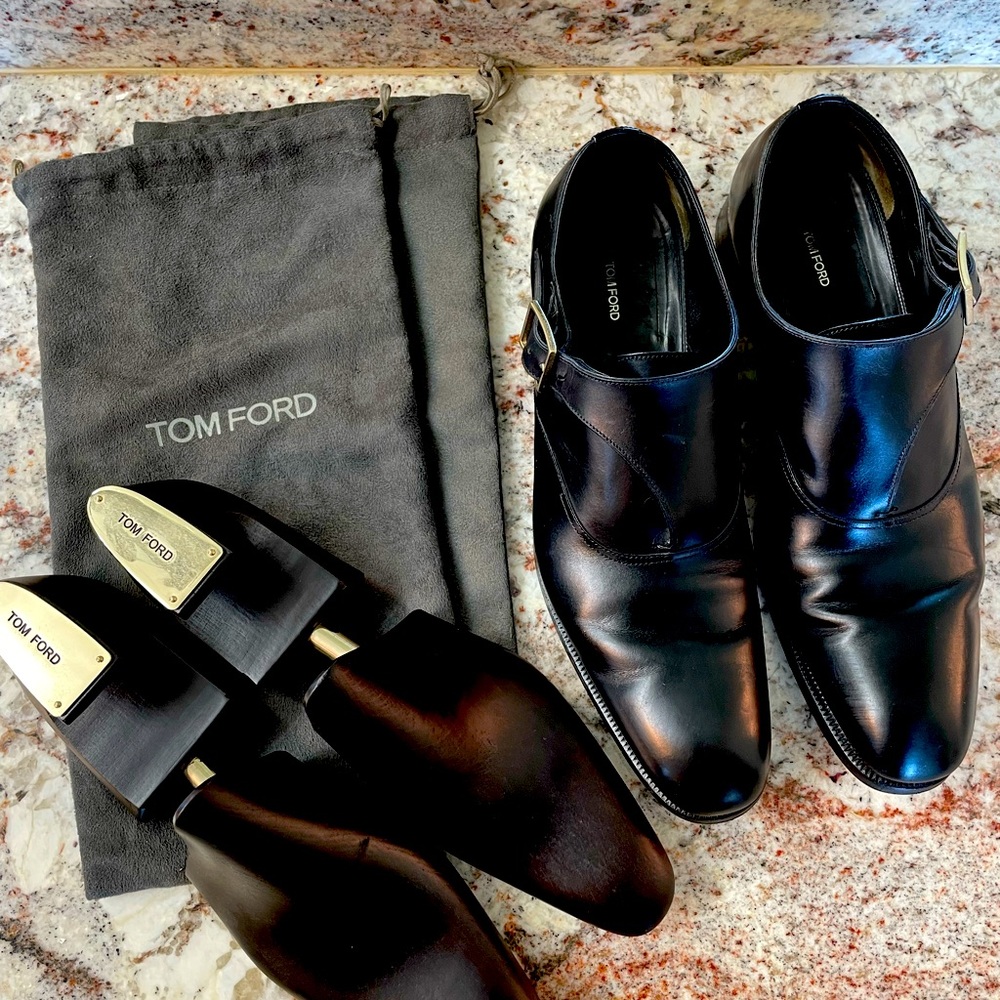 TOM FORD